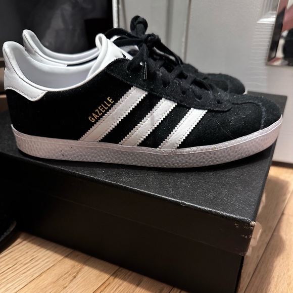 adidas Originals Shoes - Adidas originals Gazelle black